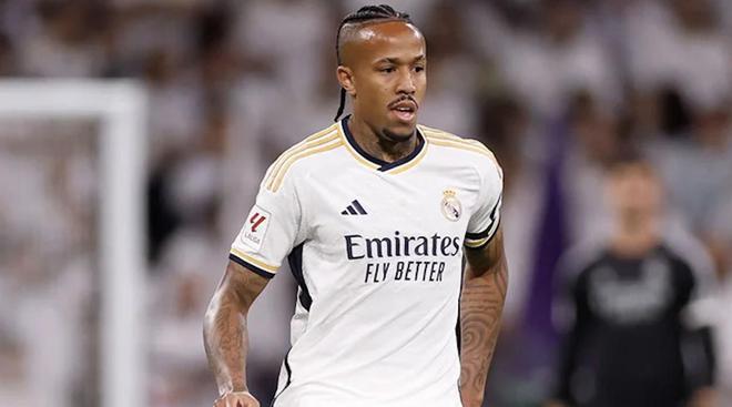 年仅20岁 年仅20岁