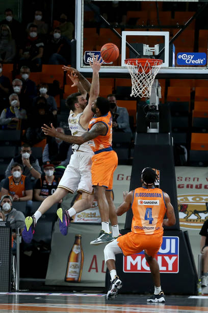 阿拉基的康 阿拉基的康