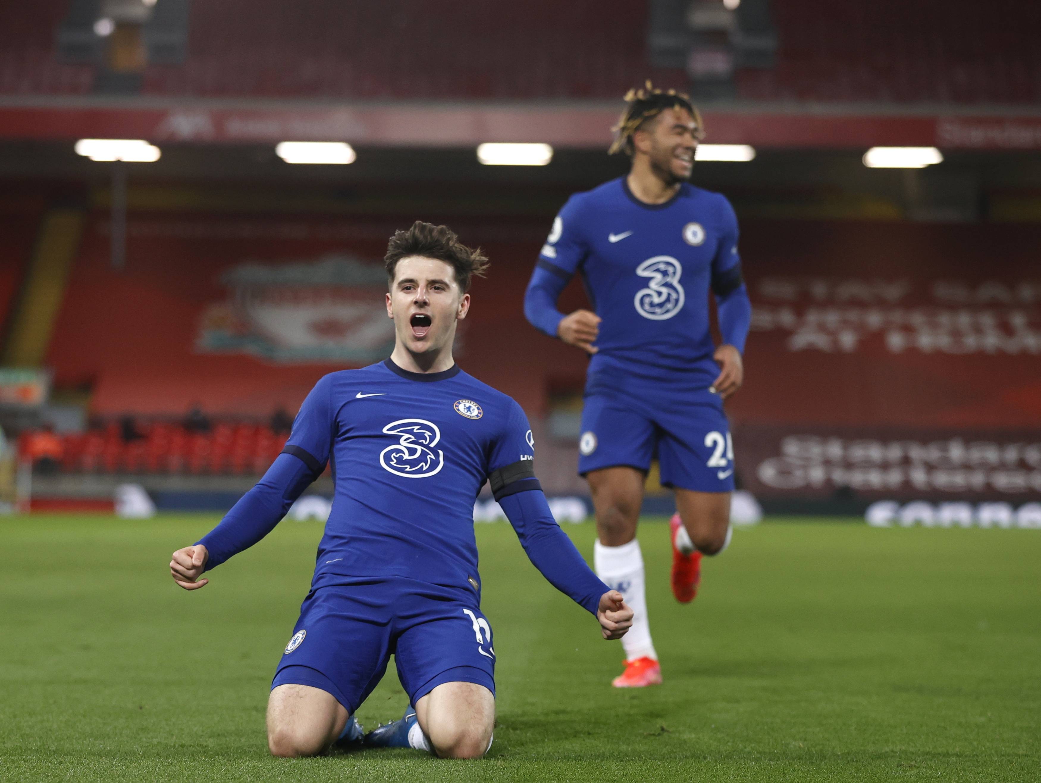 快速反击的 快速反击的