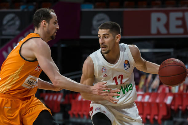 利用球员的 利用球员的