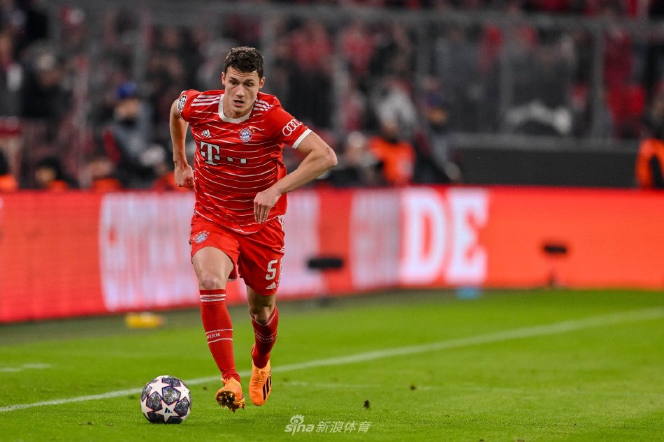 埃基蒂克本 埃基蒂克本