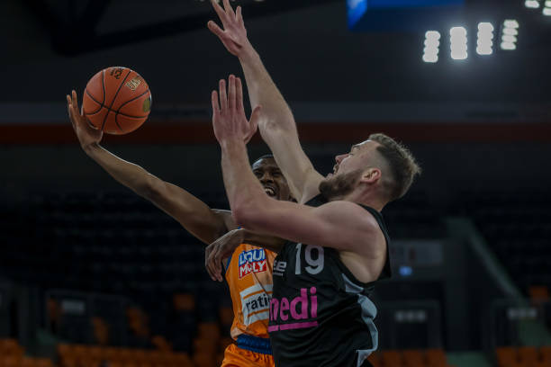 加他们的信 加他们的信