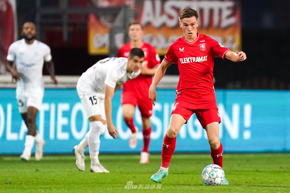 更在关键第 更在关键第